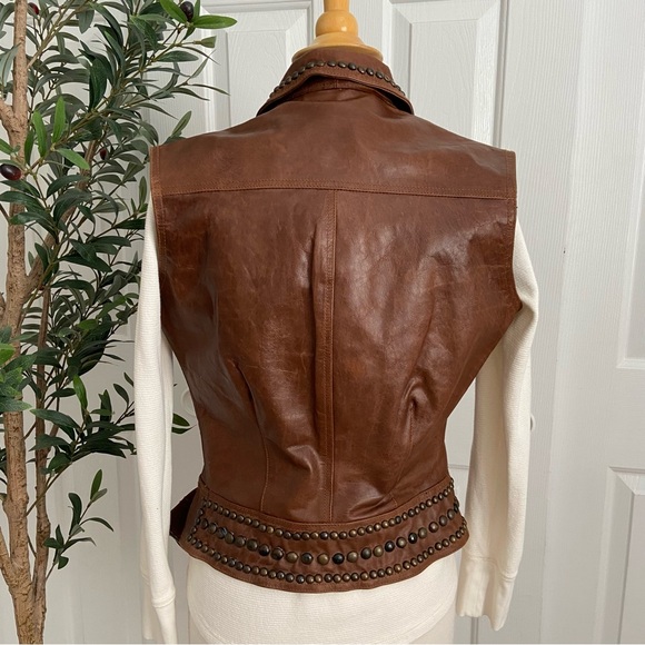 The Ranch Wear Vintage Rebel Leather Studded Vest - Picture 13 of 15